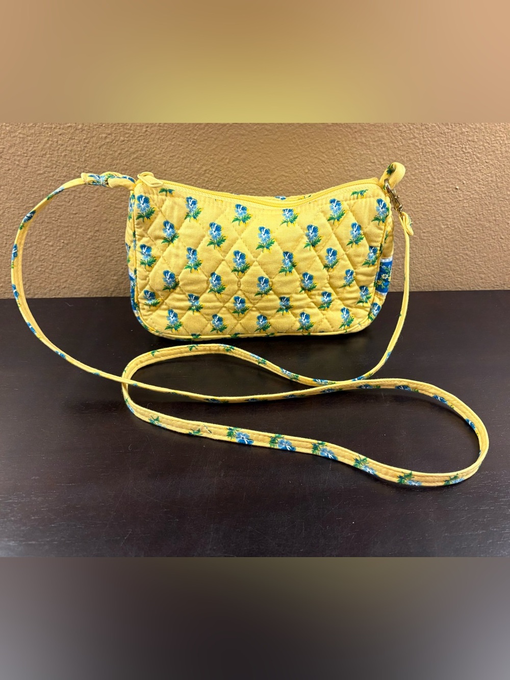 VERA BRADLEY Vintage Katherine Crossbody/Shoulder Bag